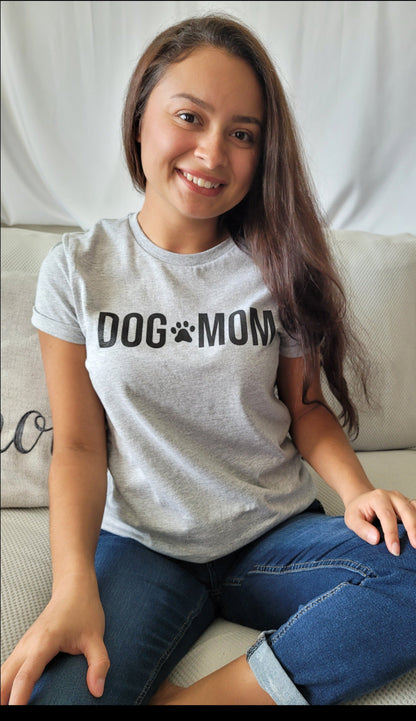 Dog Mom Tee